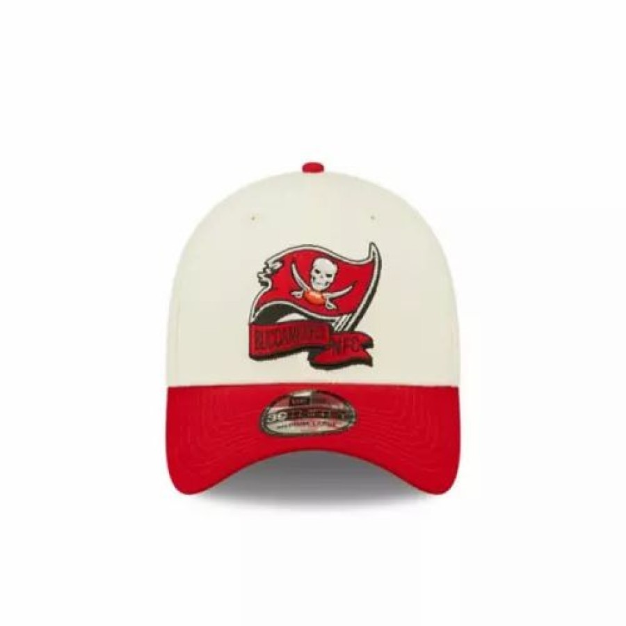 * New Era Tampa Bay Buccaneers 2022 Sideline 39Thirty Stretch Fit Hat Cream Nfl Hats & Caps