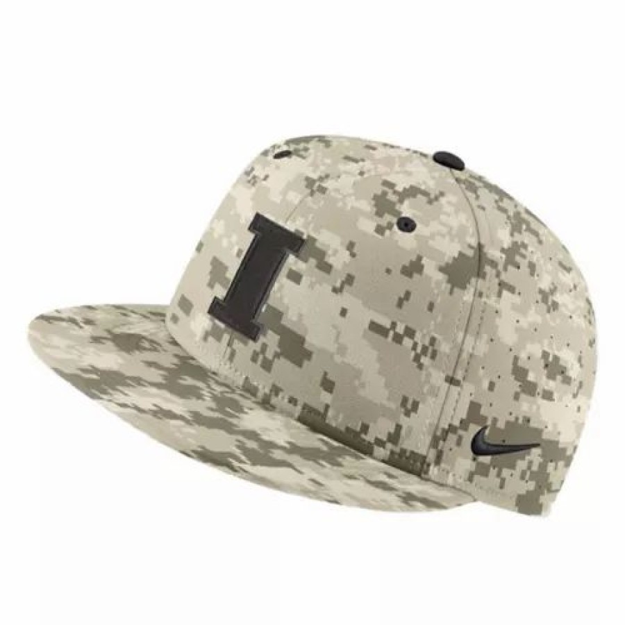 * Nike Iowa Hawkeyes True Baseball Hat Camo College Hats & Caps