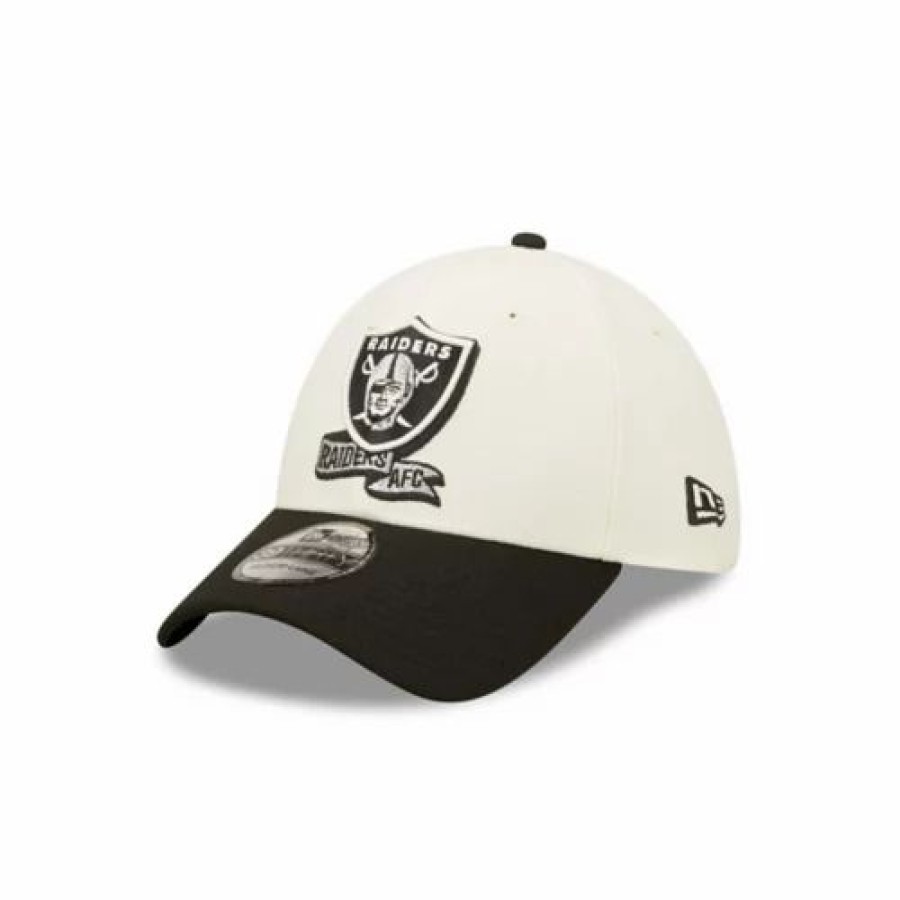 * New Era Las Vegas Raiders 2022 Sideline 39Thirty Stretch Fit Hat Cream Nfl Hats & Caps