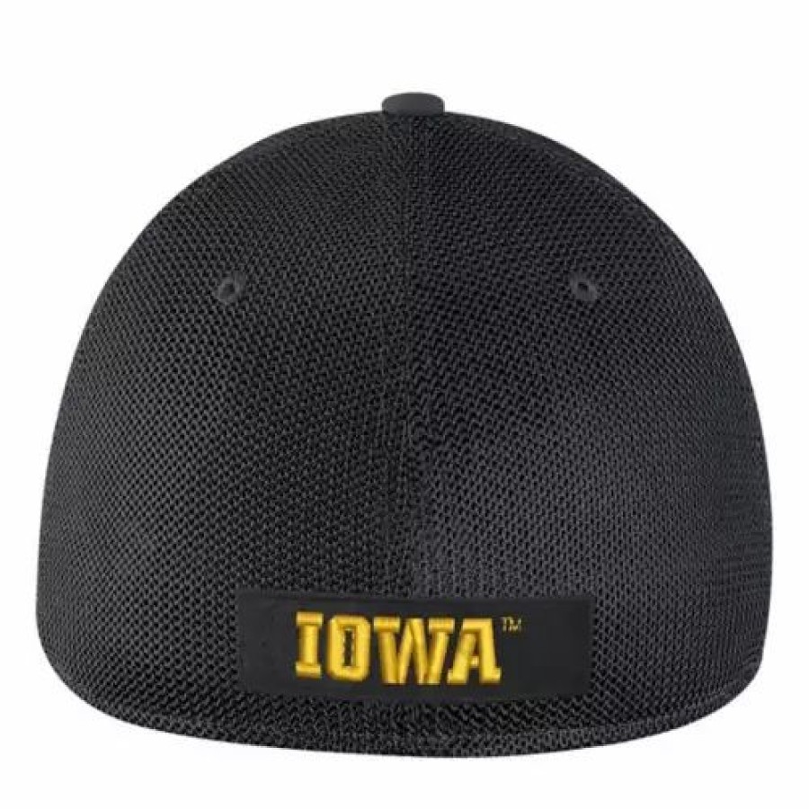 * Nike Iowa Hawkeyes Legacy 91 Mesh Hat Black College Hats & Caps