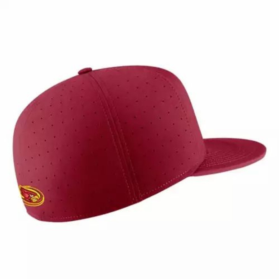 * Nike Iowa State Cyclones True Baseball Hat Crimson College Hats & Caps